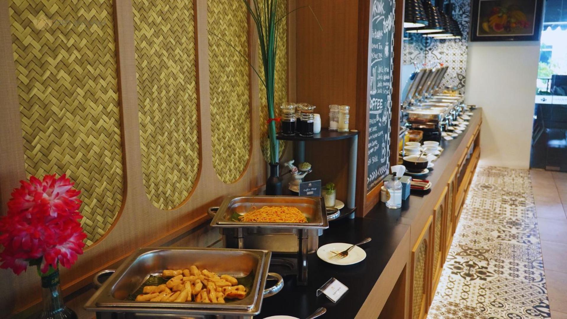 Opi英达酒店 巨港 外观 照片