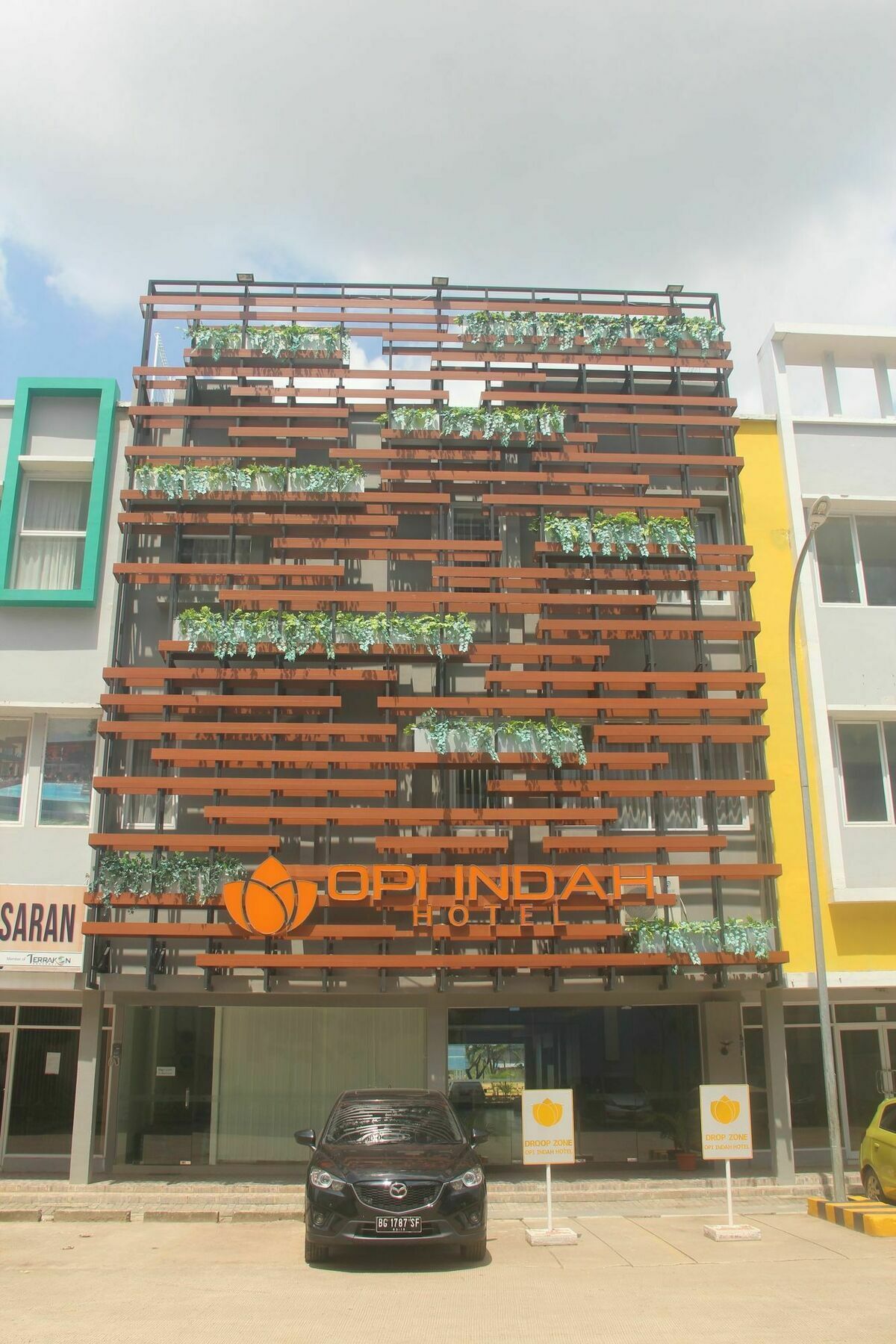 Opi英达酒店 巨港 外观 照片